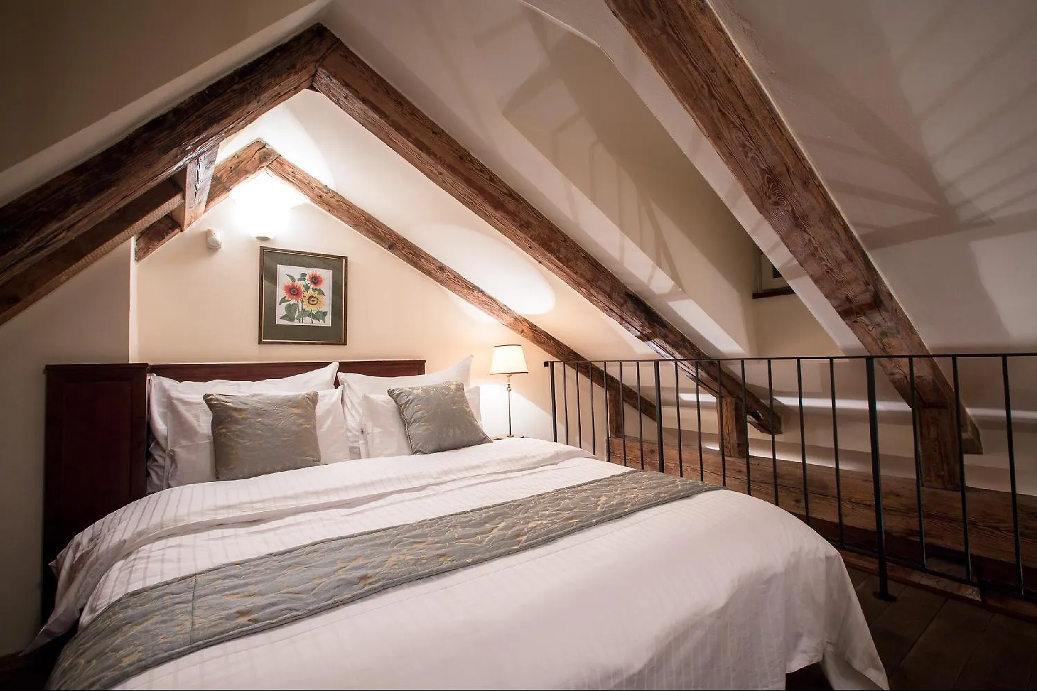 Miss Sophie'S Charles Bridge Hotel Prag