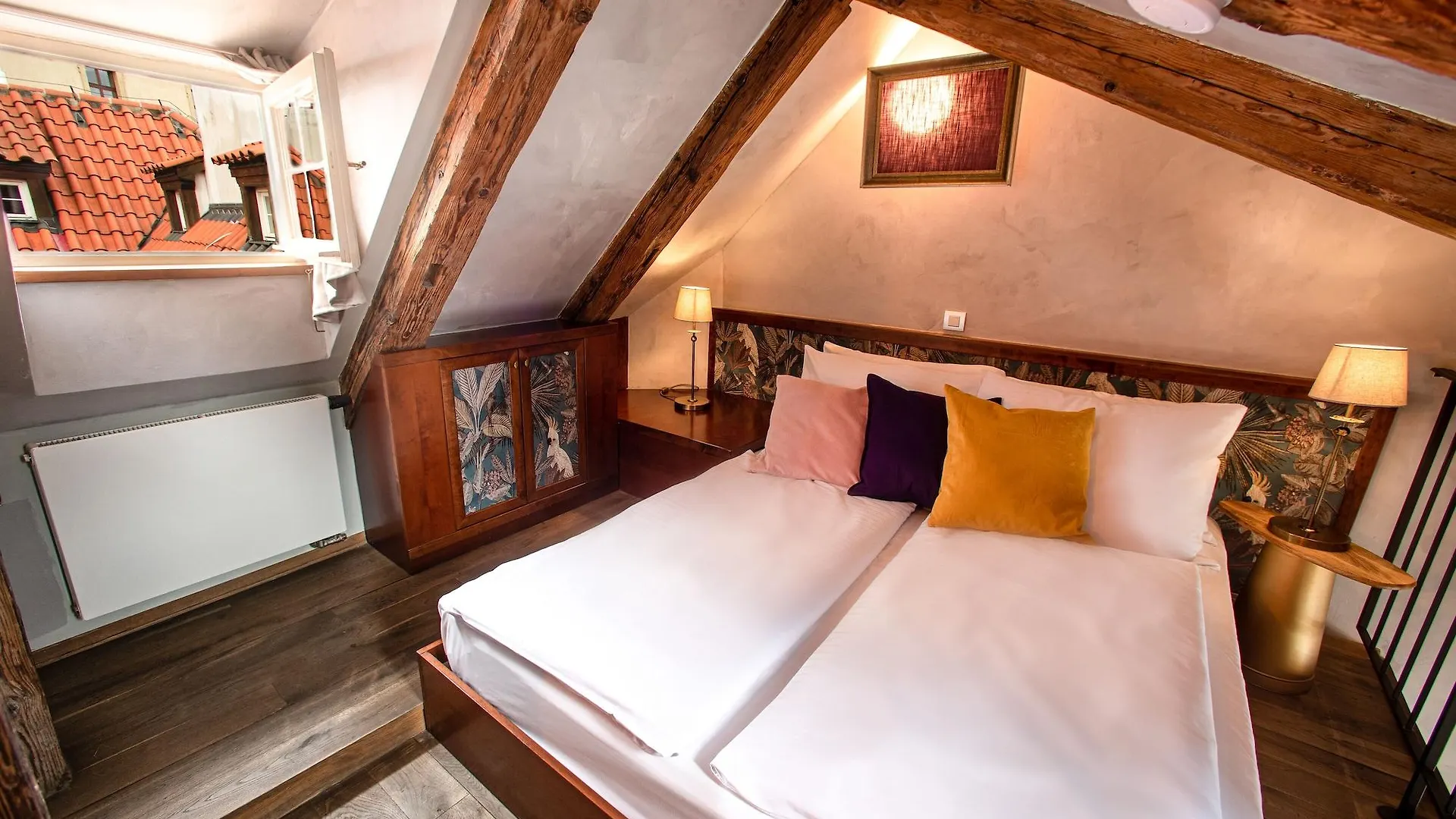 Hotel Miss Sophie'S Charles Bridge Prag