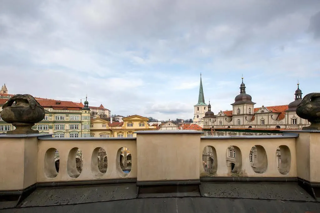 Hotel Miss Sophie'S Charles Bridge Prag